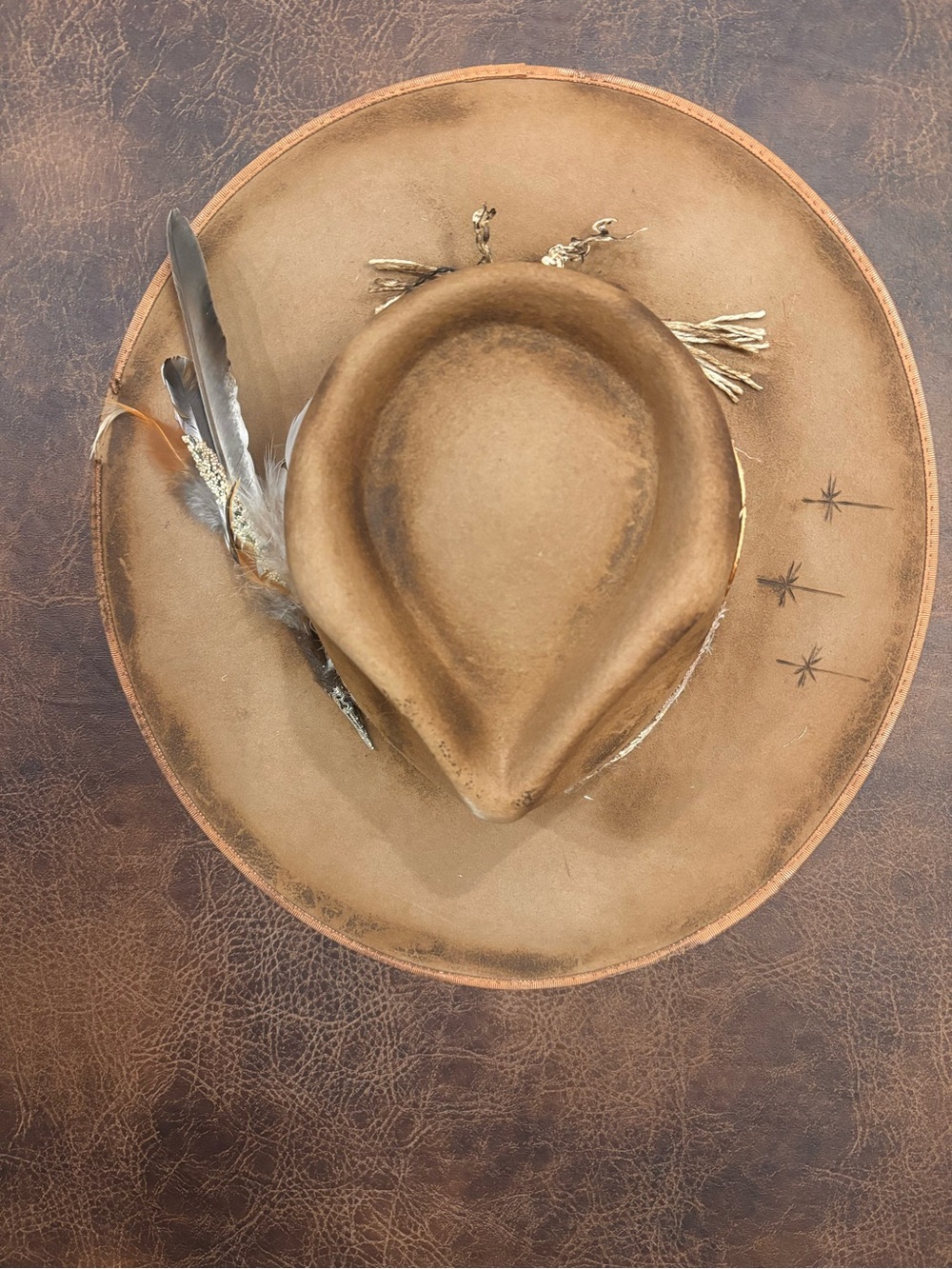 Custom made cowboy hat - Picture 5 of 7